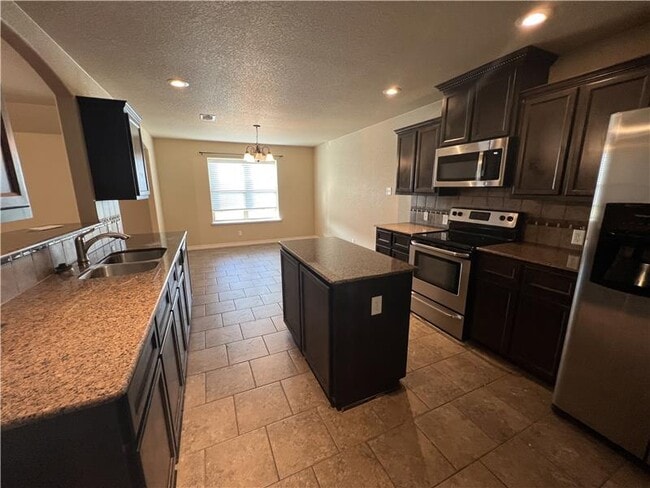 Building Photo - 3906 Anvil Range Rd