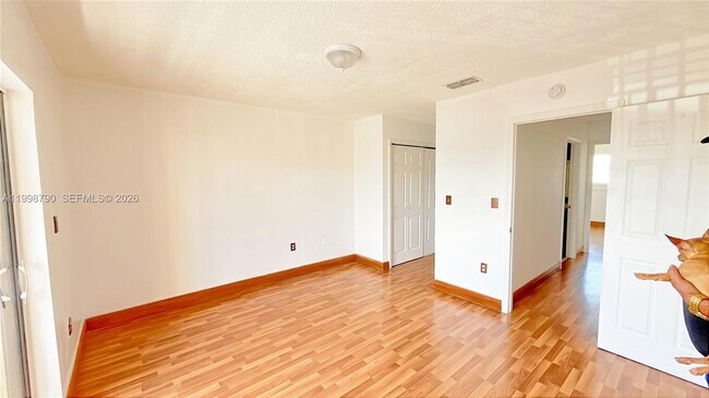 Building Photo - 1283 W 51st Pl