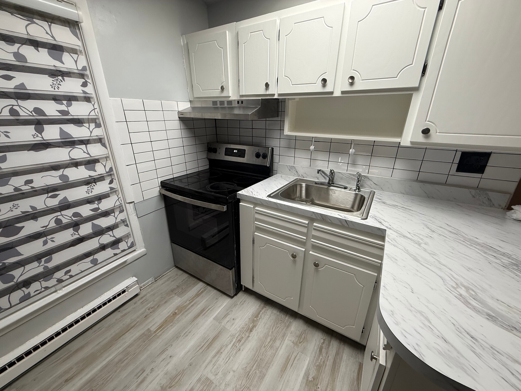 Brand New Kitchen - 368B Summerhill Rd