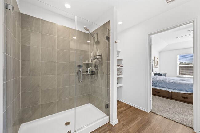 Building Photo - 14200 Yellow Jacket Ct