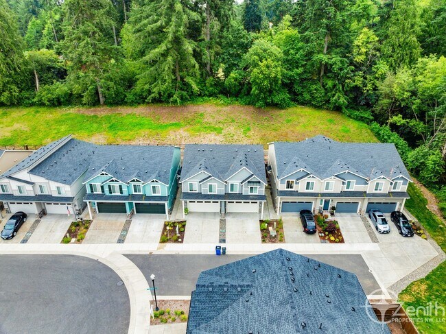 Building Photo - 4129 N Cyn Cir
