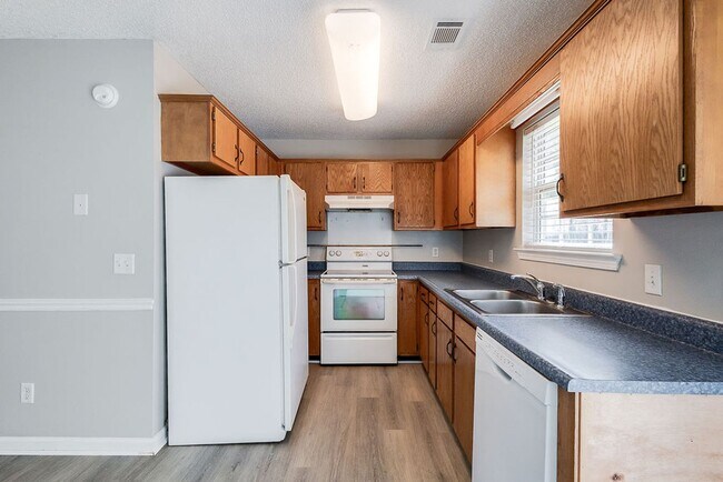 Building Photo - 308 Barrister Cir