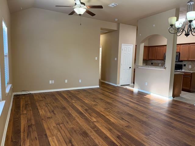 Building Photo - 1305 Ravenwood Dr