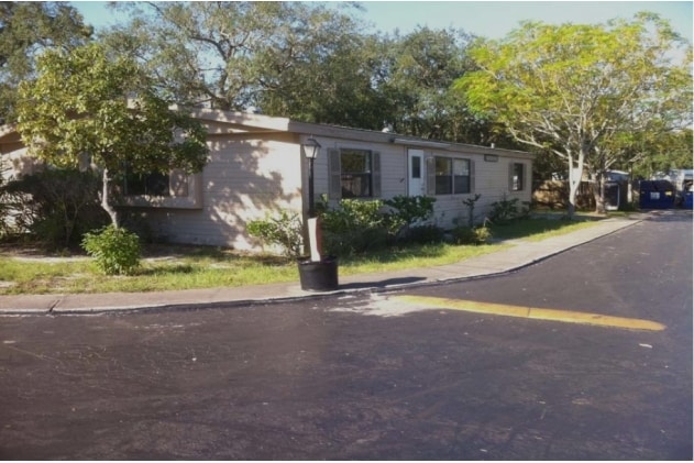 Building Photo - Forrest Green Family Community