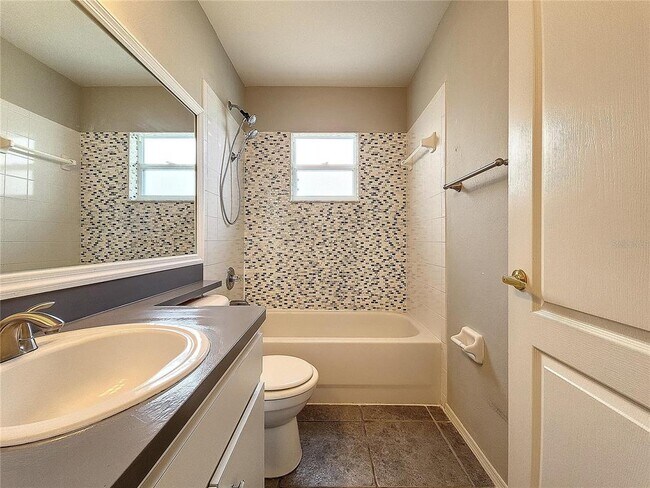 Building Photo - 603 Terranova Dr