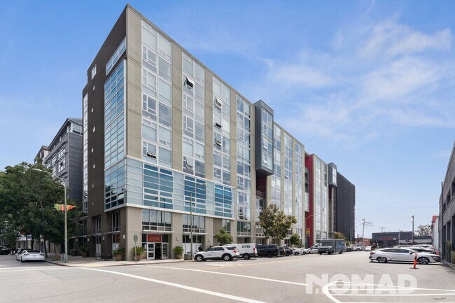 Building Photo - Large 1 Bedroom in Jack London Oakland w/ ...
