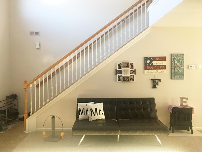 Building Photo - 616 Fountain Brook Ln