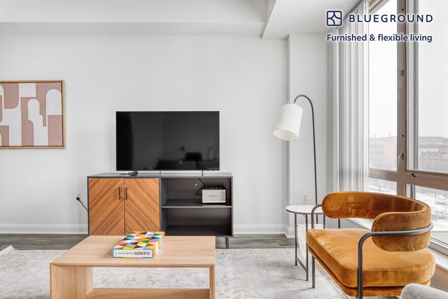 Building Photo - 285 Third Street-SI FL6-ID592