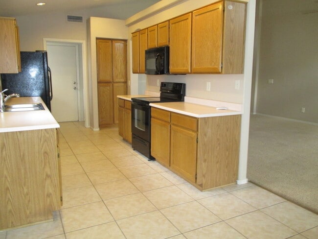 Building Photo - Chandler Single Story House - 3 Bedroom | 2 Bath Rental