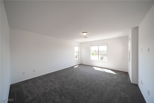Building Photo - 5421 Scotch Cap Dr