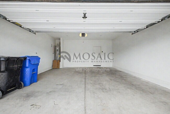 Building Photo - 9553 W Agora Ln