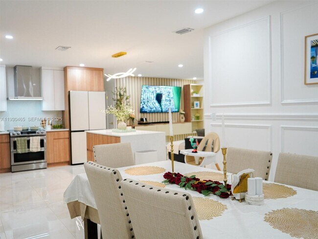 Building Photo - 7951 NW 37th Dr