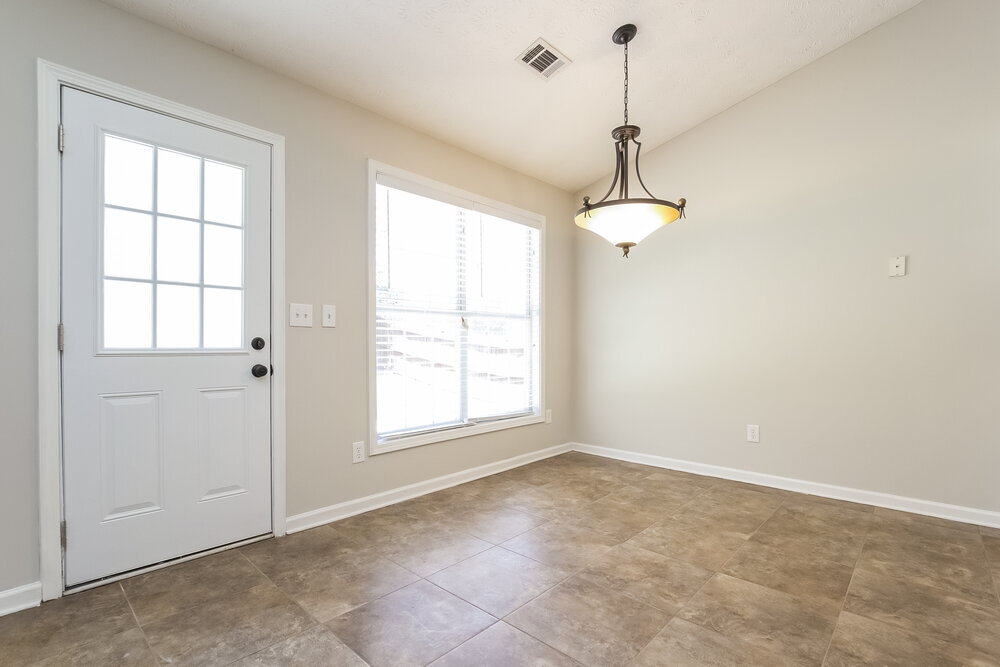 Building Photo - 2585 Fairmont Park Ct