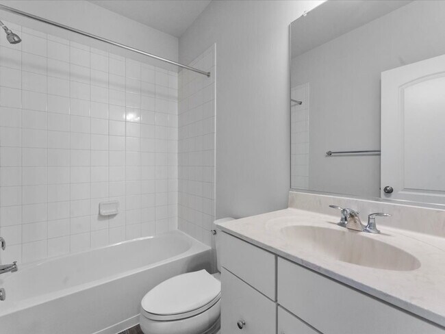 Building Photo - 5925 Laurel Bed Ln