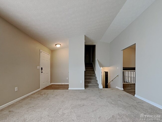 Building Photo - 563 Fielding Ct