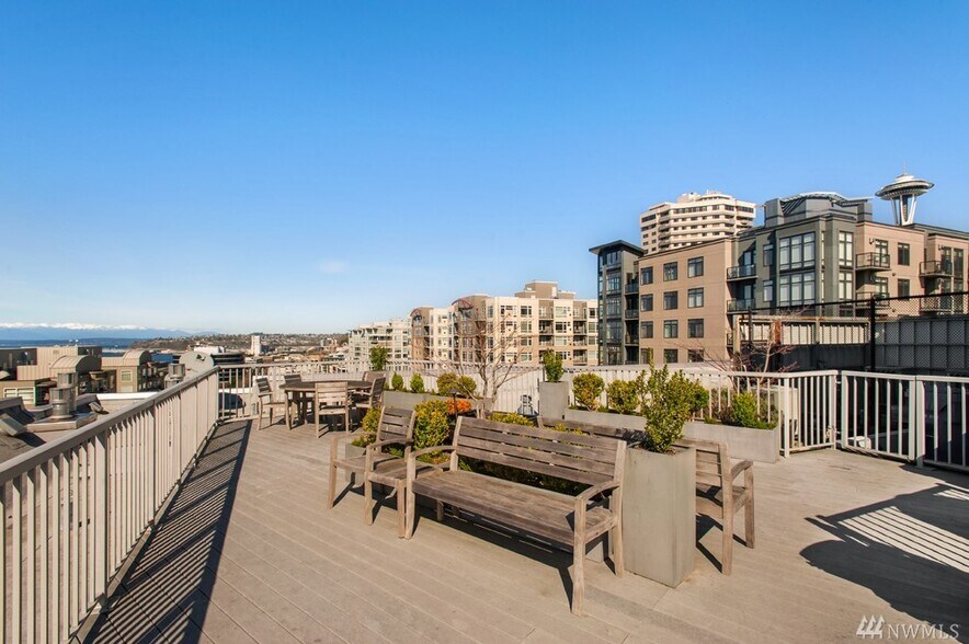 rooftop view - 76 Cedar St