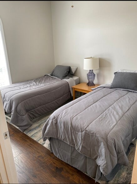 Building Photo - 124 Westhaven Dr