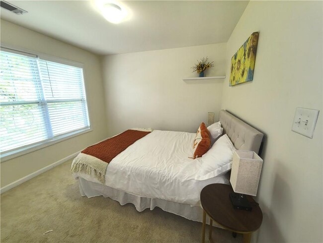 Building Photo - 3362 Briaroak Dr