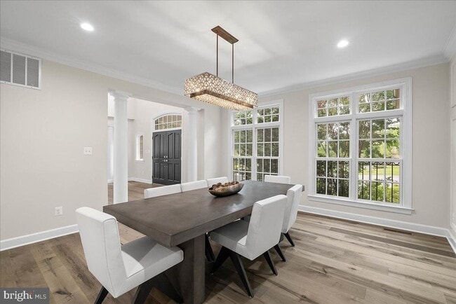 Building Photo - 20589 Myers Pl