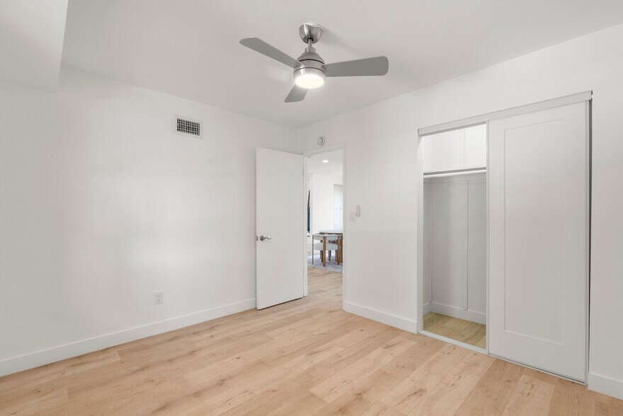 Building Photo - 21731 Bryant St