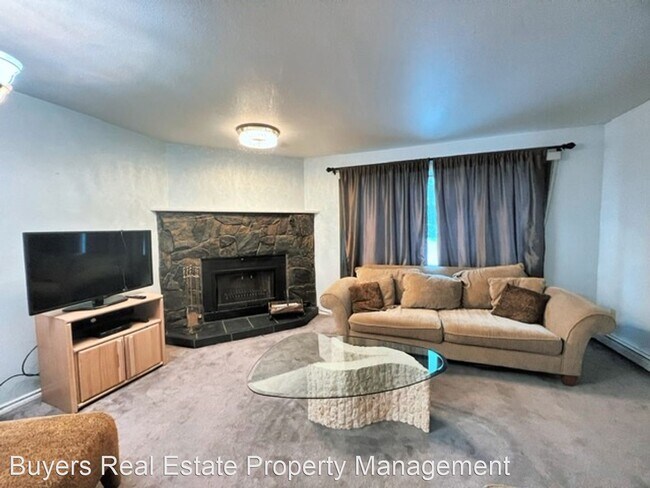 Building Photo - 2 br, 1 bath House - 355 Donna Drive Unit 10