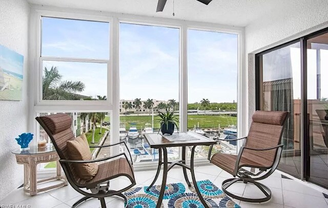 Building Photo - 803 River Point Dr