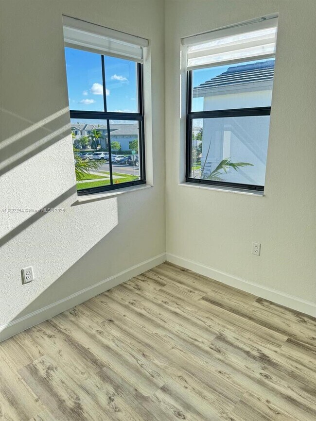 Building Photo - 13265 SW 285th St