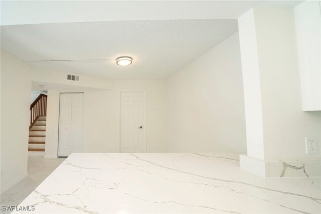 Building Photo - 17455 Overhill Dr