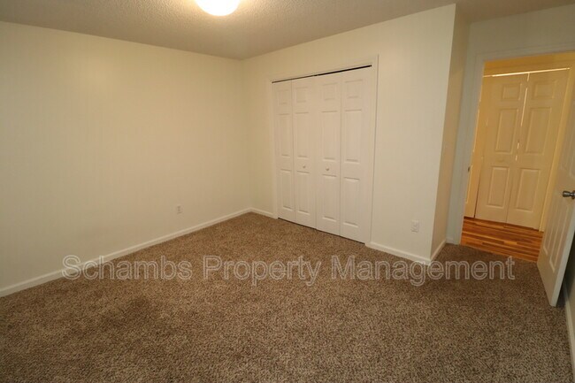 Building Photo - 510 Springfork Dr