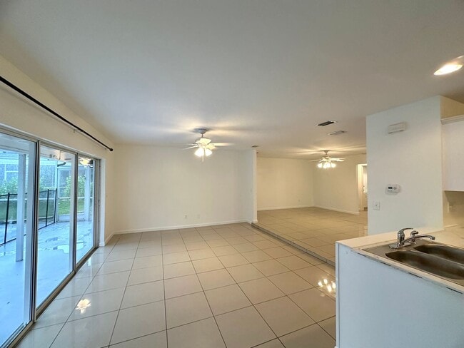 Building Photo - Charming 3 Bed, 2 Bath Pool Home in SE Cap...