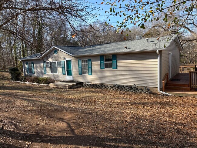 Building Photo - Pebblebrook