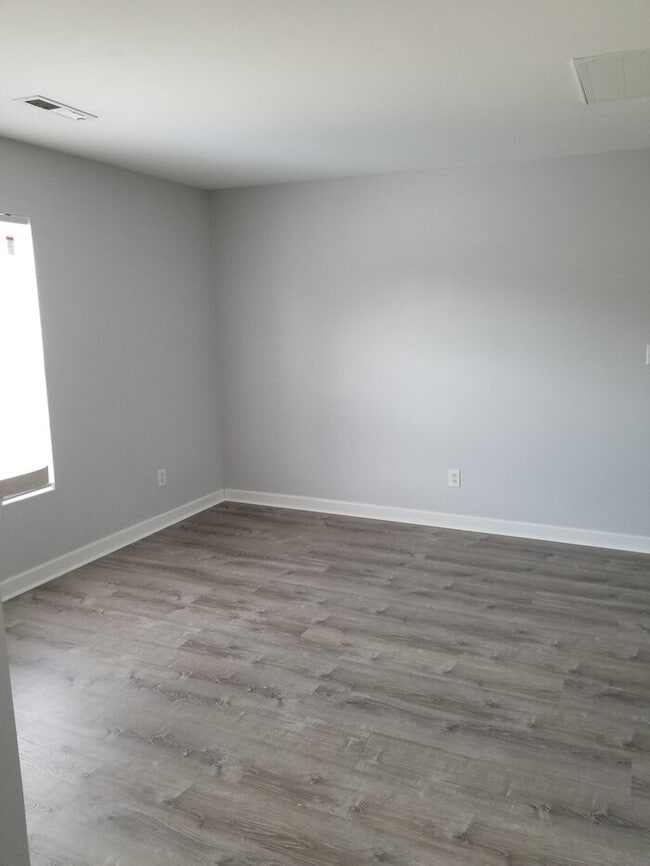 Apartment for Rent 5 Coats Cir Benson NC 27504 Apartment Finder