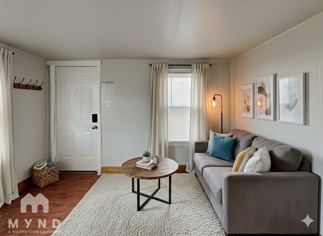 Building Photo - 2105 26th St