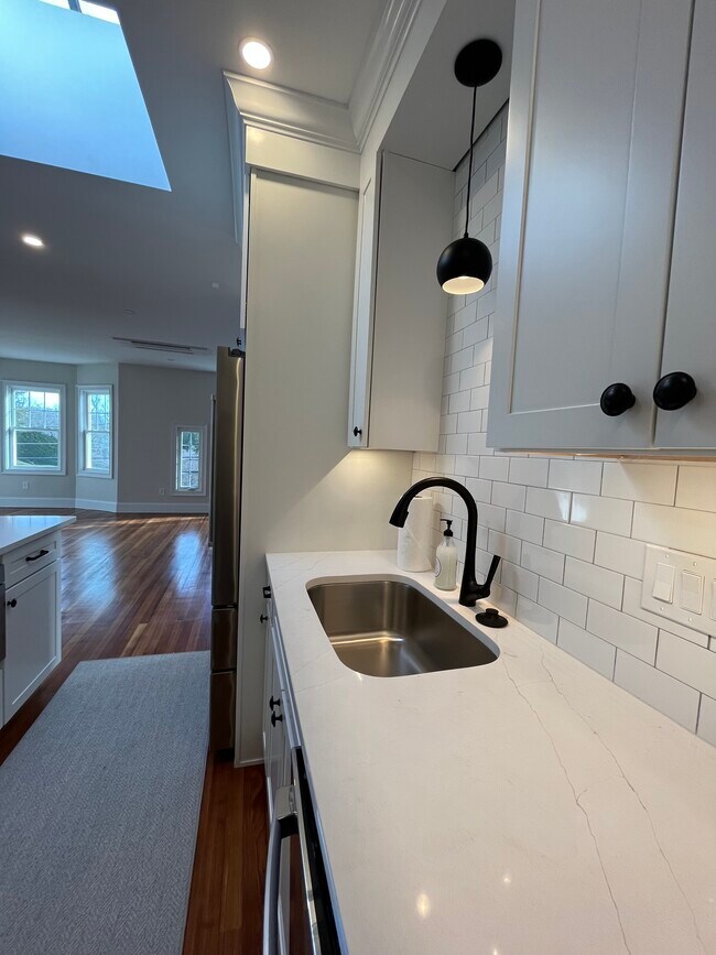 Building Photo - 153 Atlantic Ave