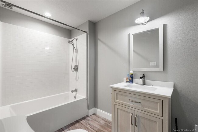 Building Photo - 1613 West St