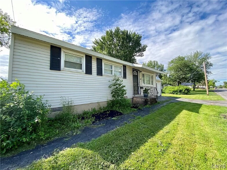 Building Photo - 406 Hanover Ave