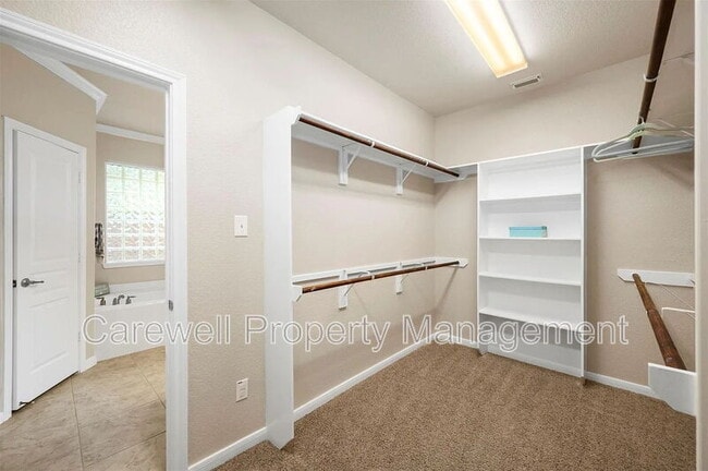 Building Photo - 10907 Lombardia Ct