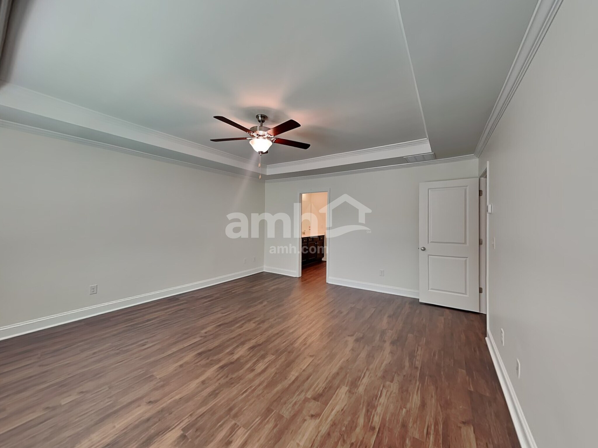 Building Photo - 546 Rivermist Dr
