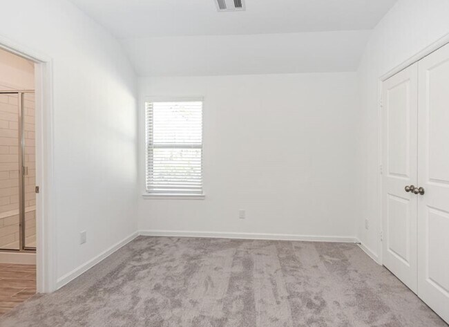 Building Photo - 526 Dry Fork Ln