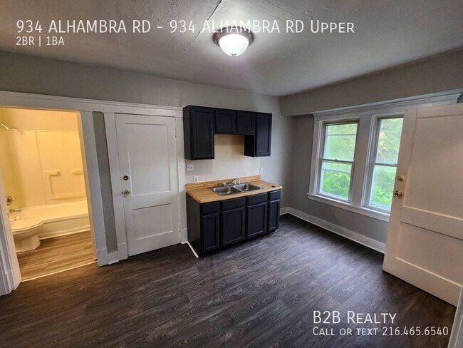 Building Photo - 934 Alhambra Rd