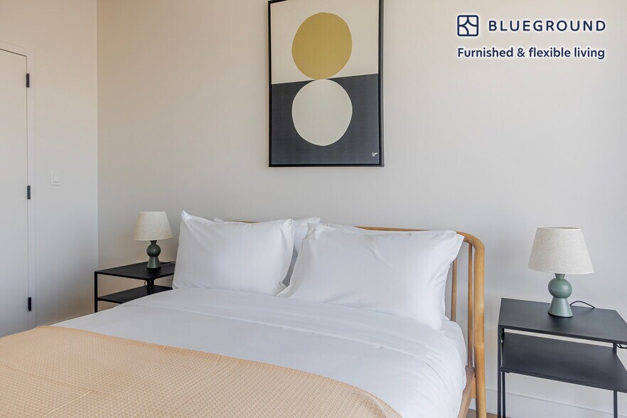 Building Photo - 37-05 30th St