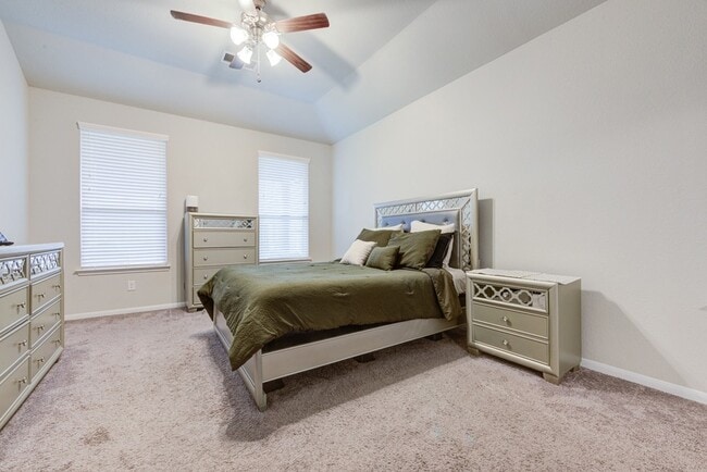 Building Photo - 3327 Etring Ln