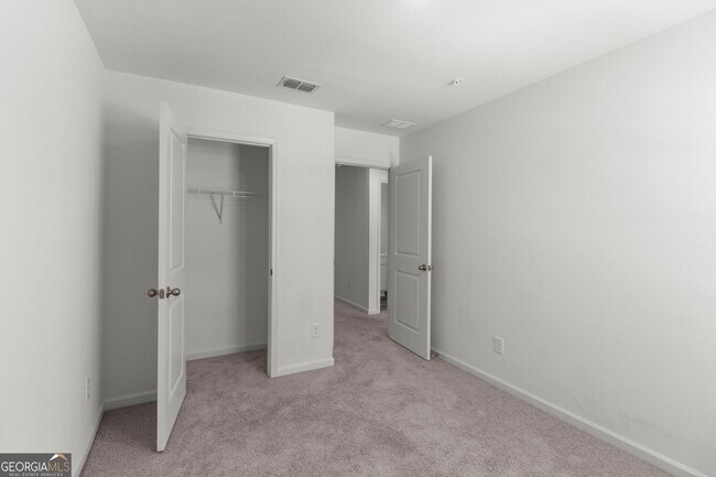 Building Photo - 509 Magnolia Cir