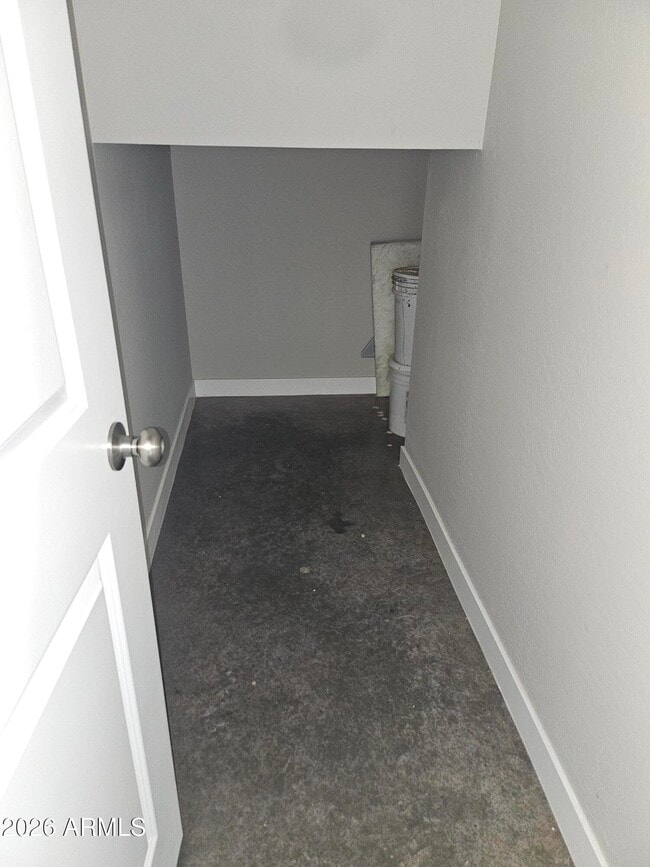 Building Photo - 1401 S 11th Ave