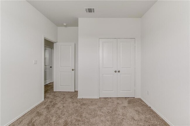 Building Photo - 712 Affazia Ln