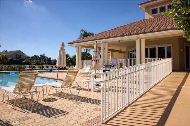 Building Photo - 8310 Big Acorn Cir