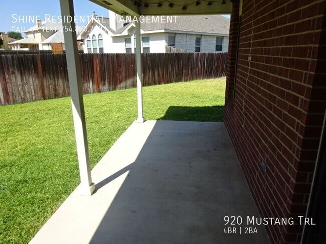 Building Photo - 920 Mustang Trail