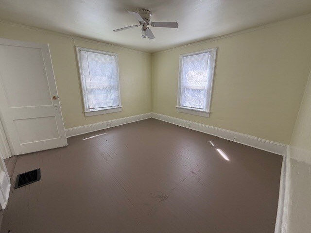 Building Photo - 2416 N Patterson Ave