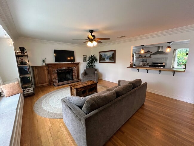 Building Photo - 3816 Hartung Ct
