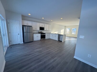 Building Photo - Coming Soon! $1,500 off first month's rent! Beautiful 4-Bedroom 3 Bath Townhome with Full Snowden...